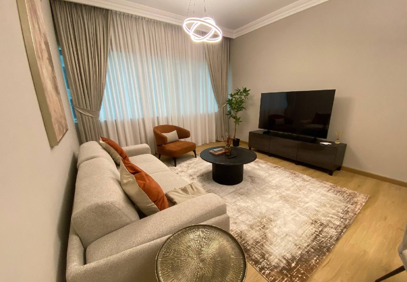 Apartment in Dubai - Comfy 1 Bedroom in Dubai Marina  Apartment in Dubai - Comfy 1 Bedroom in Dubai Marina