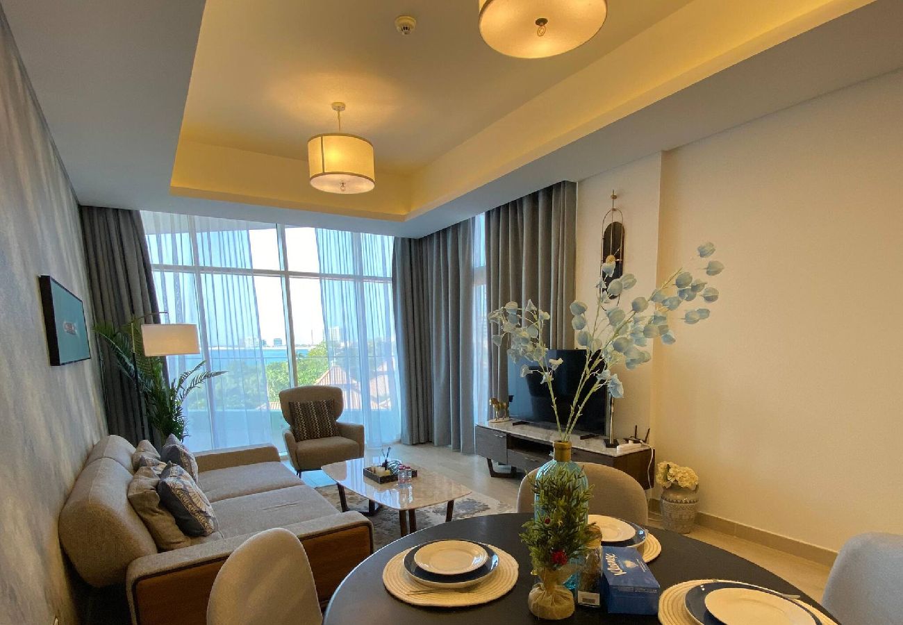 Apartment in Dubai - Stunning Sea-facing Apartment in Palm Jumeirah  Apartment in Dubai - Stunning Sea-facing Apartment in Palm Jumeirah