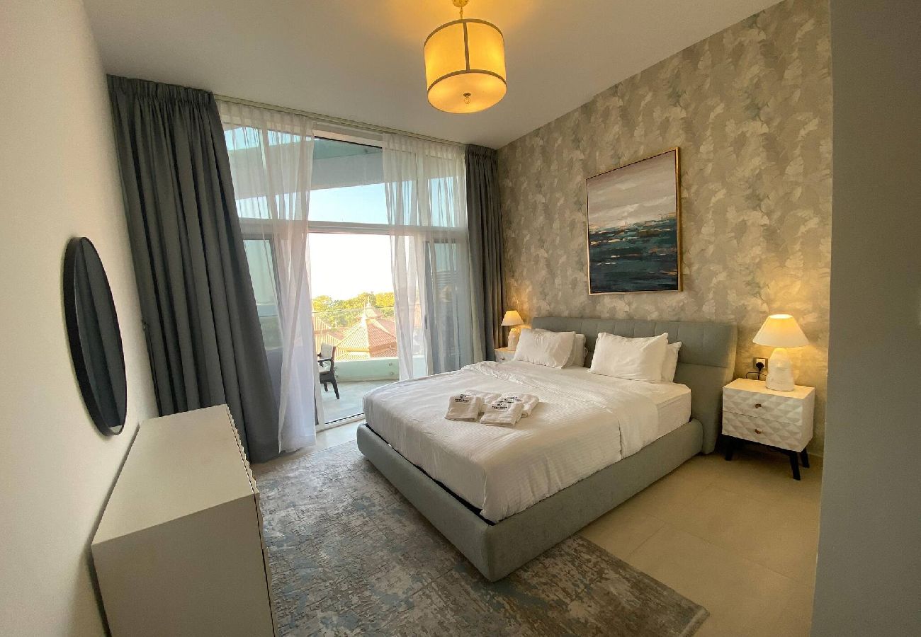 Apartment in Dubai - Stunning Sea-facing Apartment in Palm Jumeirah  Apartment in Dubai - Stunning Sea-facing Apartment in Palm Jumeirah