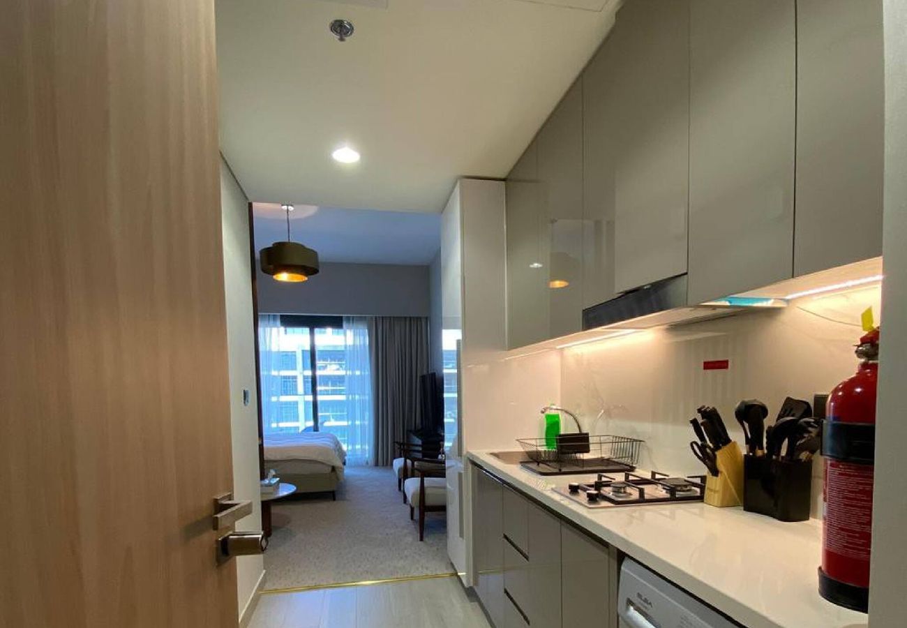 Studio in Dubai - Largest Studio Apartment near Downtown 