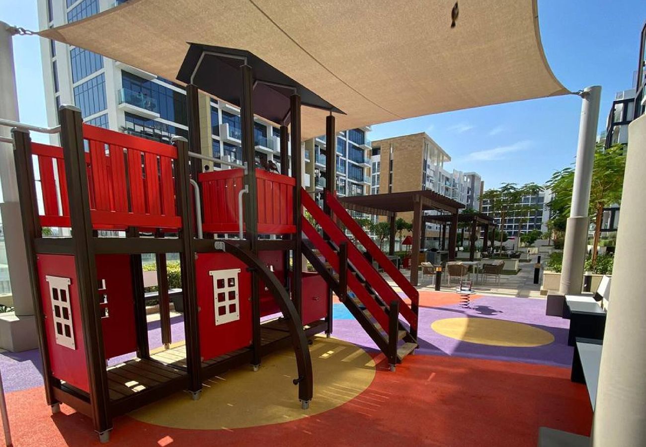 Studio in Dubai - Largest Studio Apartment near Downtown 