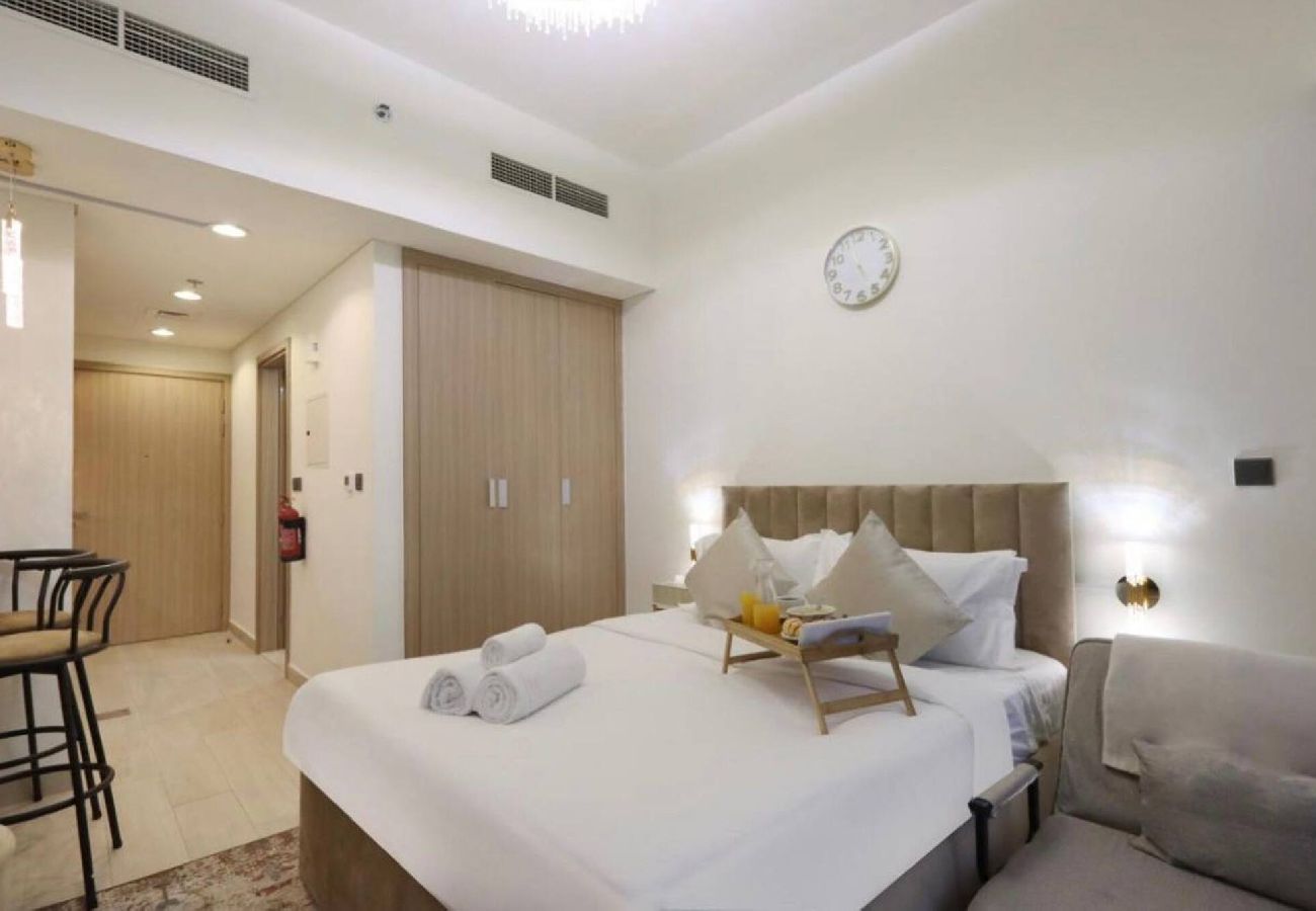 Apartment in Dubai - Fully Equipped Studio in Meydan  Apartment in Dubai - Fully Equipped Studio in Meydan