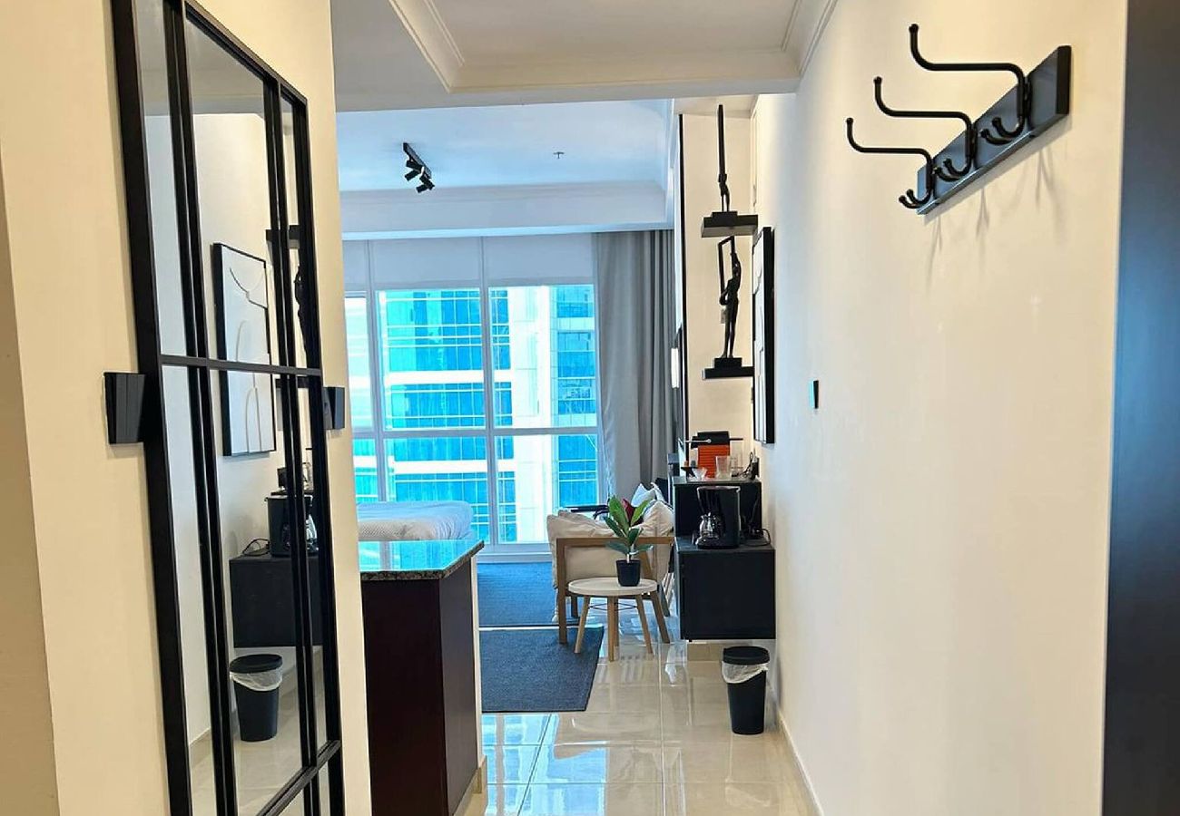 Apartment in Dubai - Stunning studio in business bay  Apartment in Dubai - Stunning studio in business bay