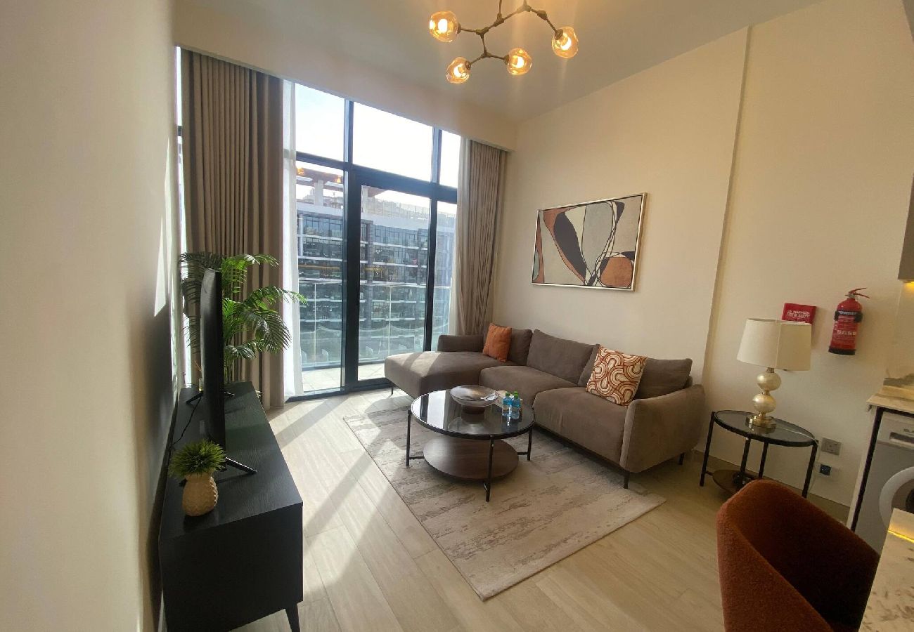 Apartment in Dubai - Large 1 Bedroom Apartment in Azizi Riviera 15 