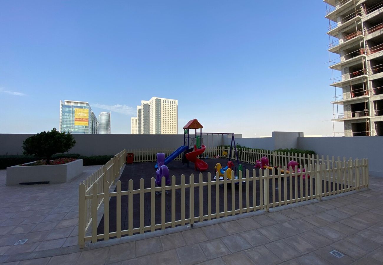 Studio in Dubai - Furnished studio apartment next to metro