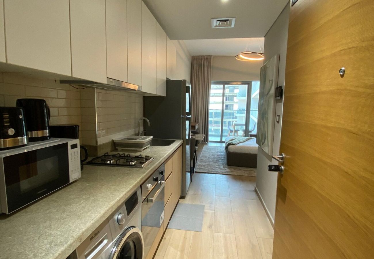 Studio in Dubai - Cozy Studio Near to Metro