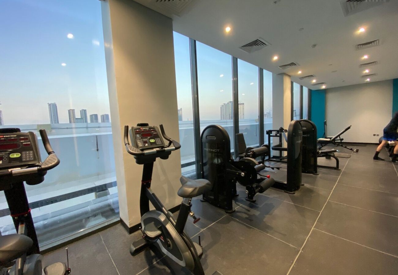 Studio in Dubai - Stylish studio with Pool and Gym access.