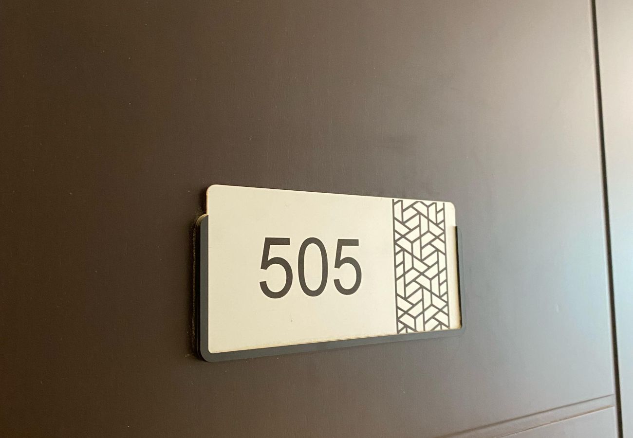 Studio in Dubai - Charming Studio Apartment in Jadaf – Perfect for Comfort and Convenience