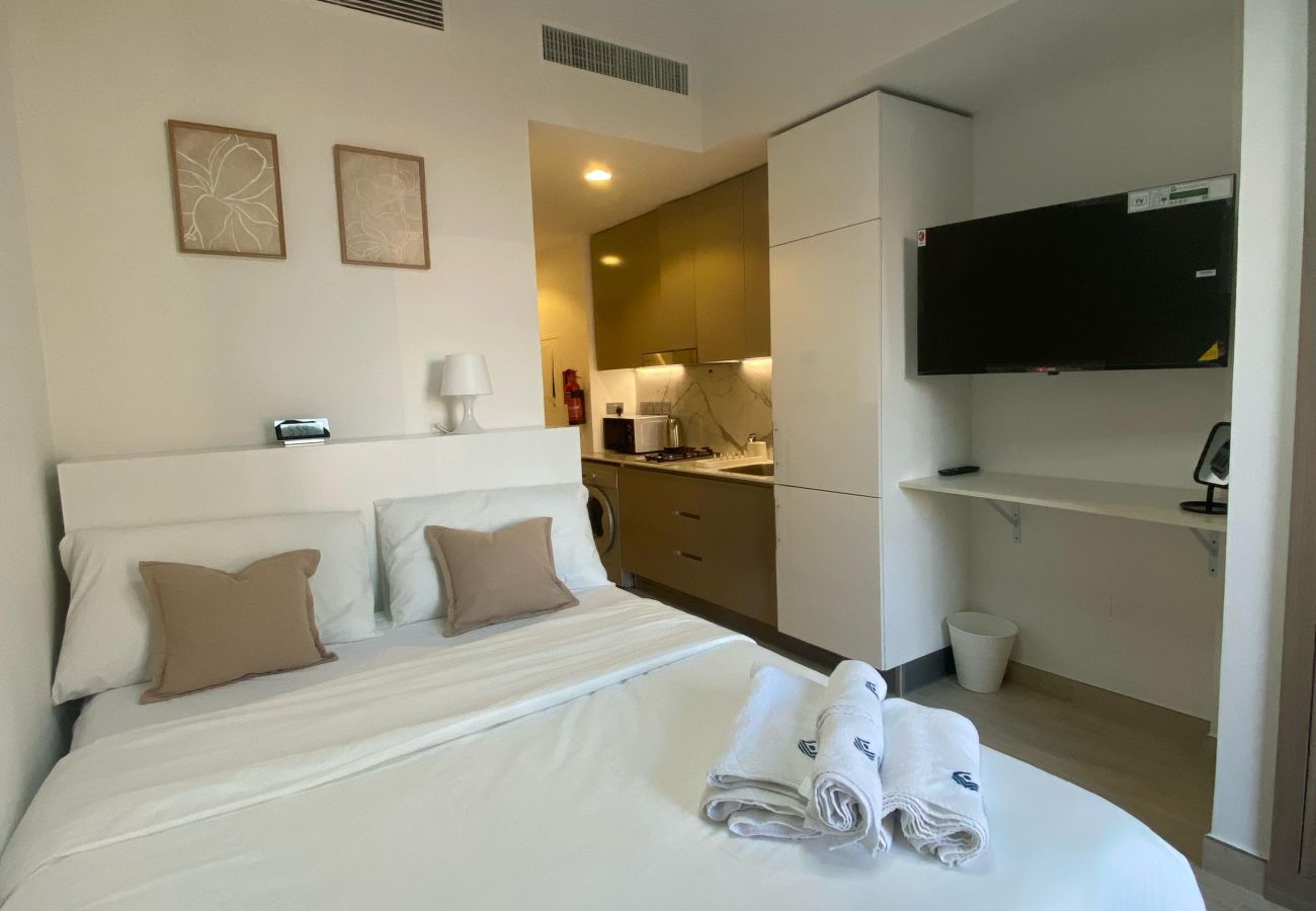 Studio in Dubai - Stylish Studio in Dubai