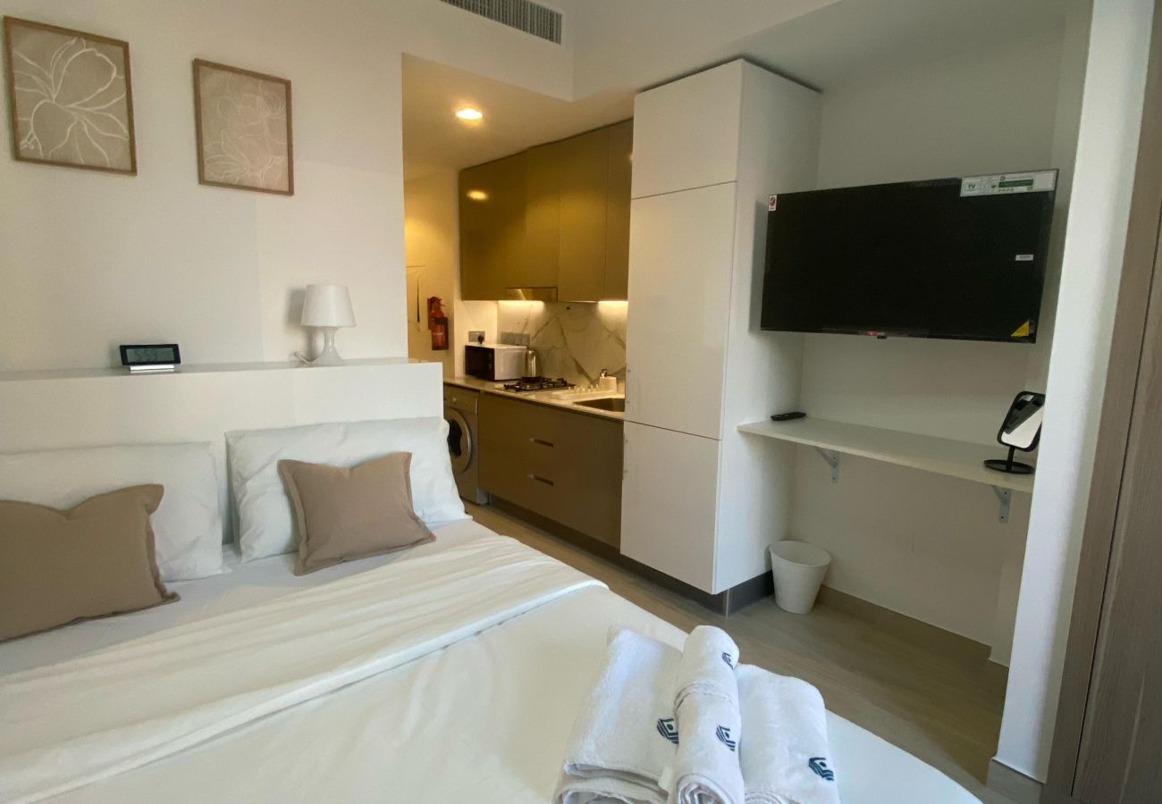Studio in Dubai - Stylish Studio in Dubai
