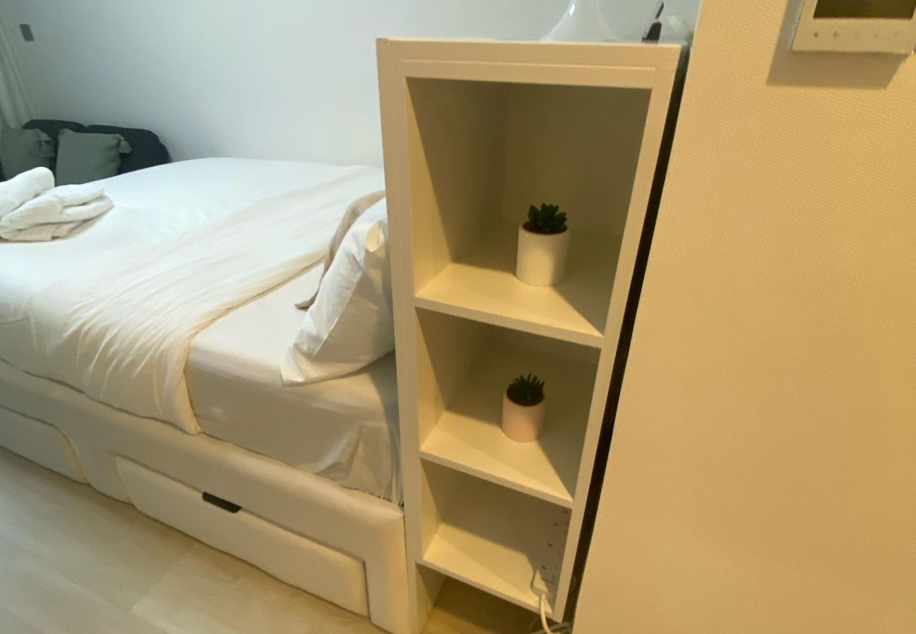 Studio in Dubai - Stylish Studio in Dubai