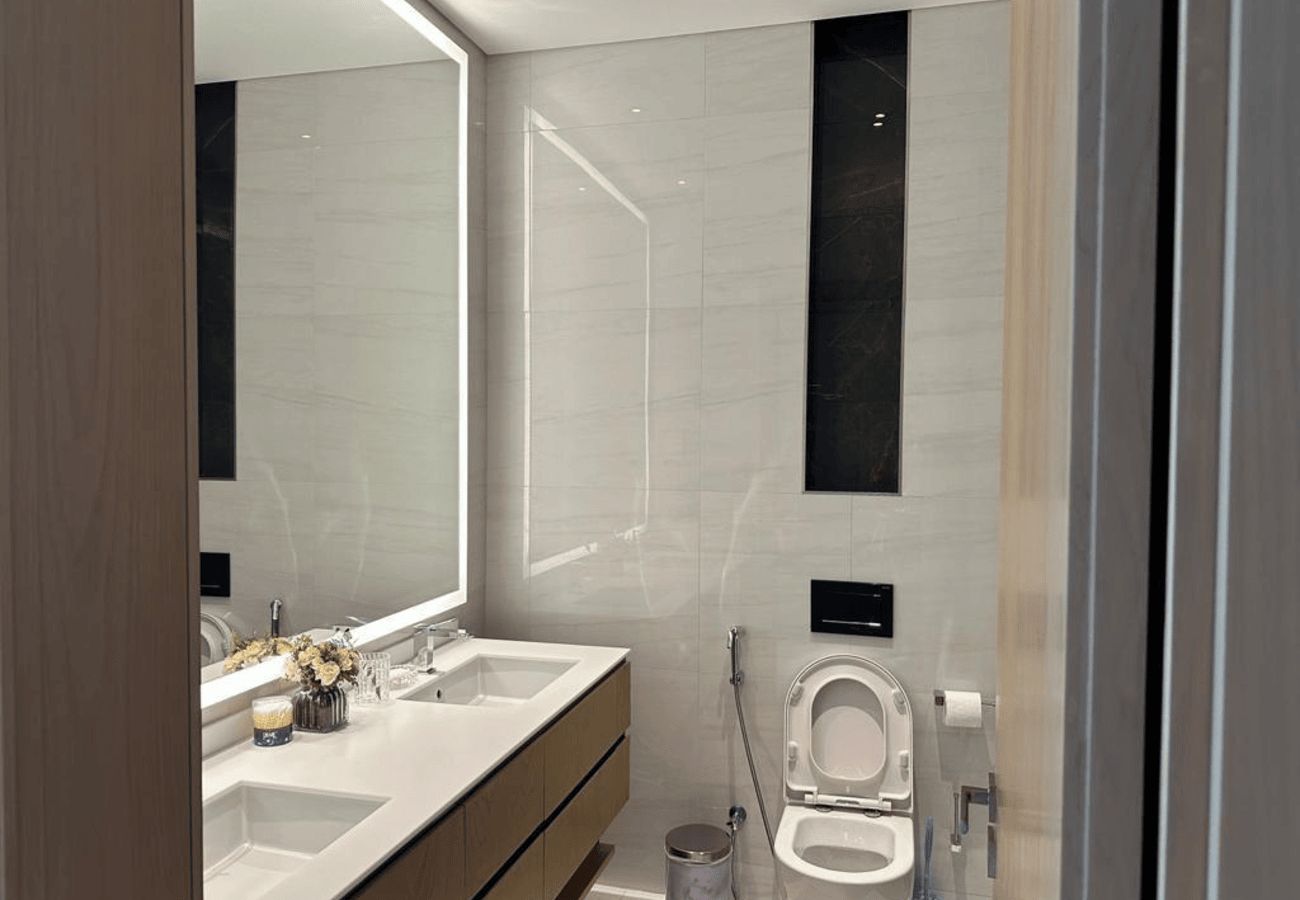 Apartment in Dubai - Luxurious 2 BHK+Maid duplex in SLS Business Bay Apartment in Dubai - Luxurious 2 BHK+Maid duplex in SLS Business Bay