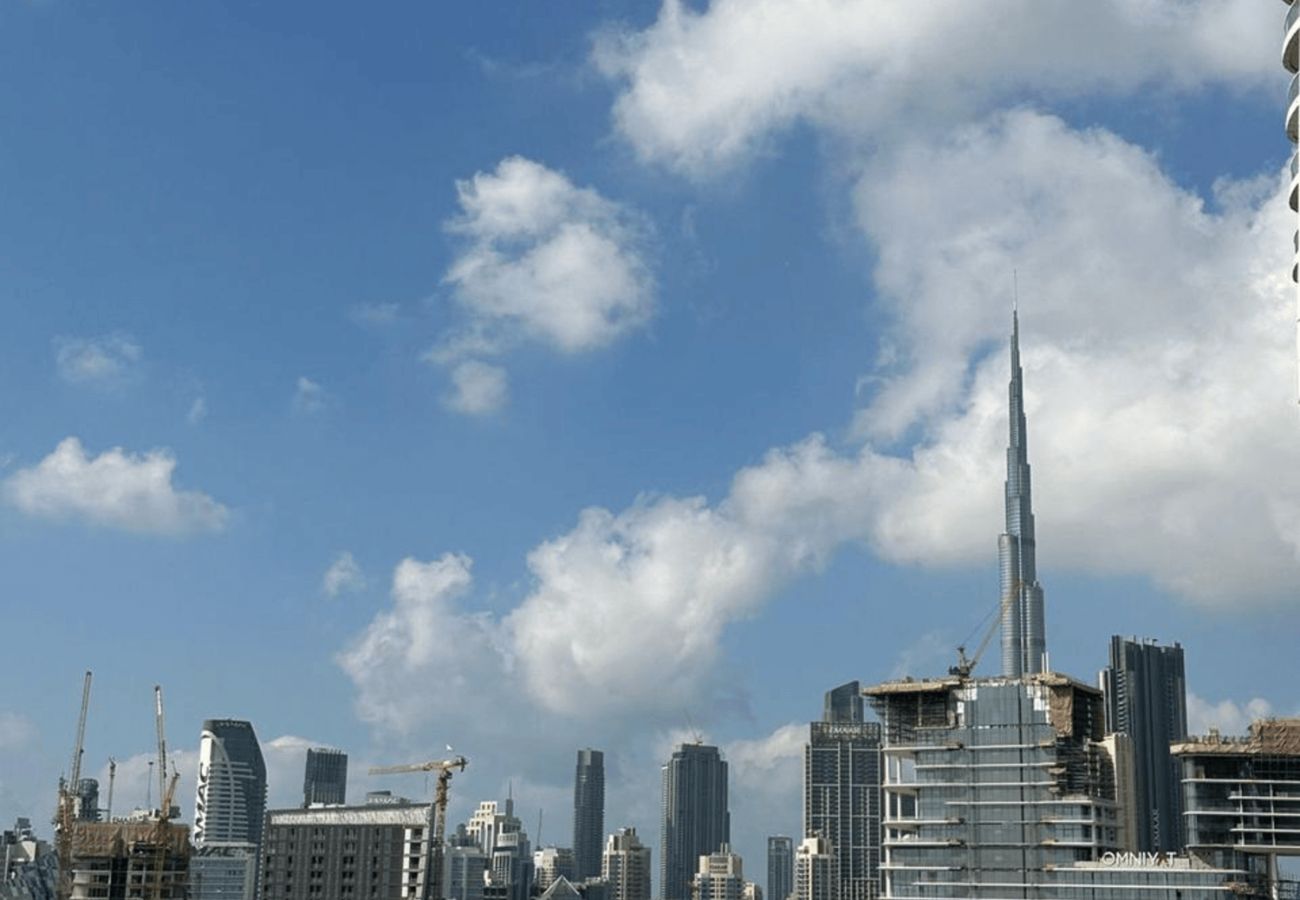 Apartment in Dubai - Luxurious 2 BHK+Maid duplex in SLS Business Bay Apartment in Dubai - Luxurious 2 BHK+Maid duplex in SLS Business Bay