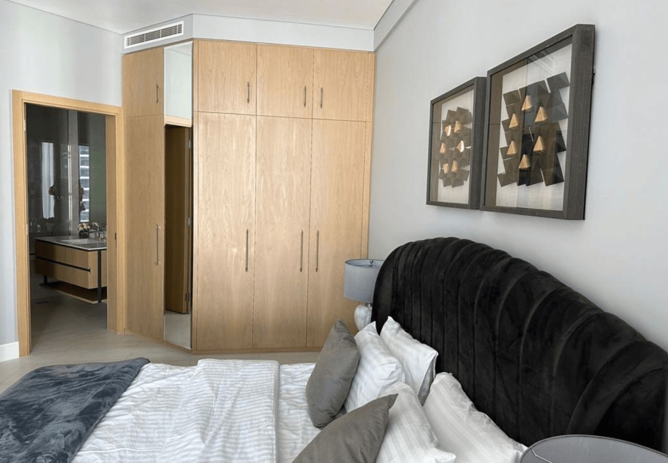 Apartment in Dubai - Luxurious 2 BHK+Maid duplex in SLS Business Bay Apartment in Dubai - Luxurious 2 BHK+Maid duplex in SLS Business Bay
