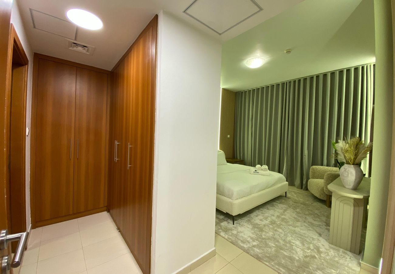 Apartment in Dubai -  Modern 2-Bedroom Apartment in Dubai | Fully Equipped & Stylish Stay Apartment in Dubai -  Modern 2-Bedroom Apartment in Dubai | Fully Equipped & Stylish Stay