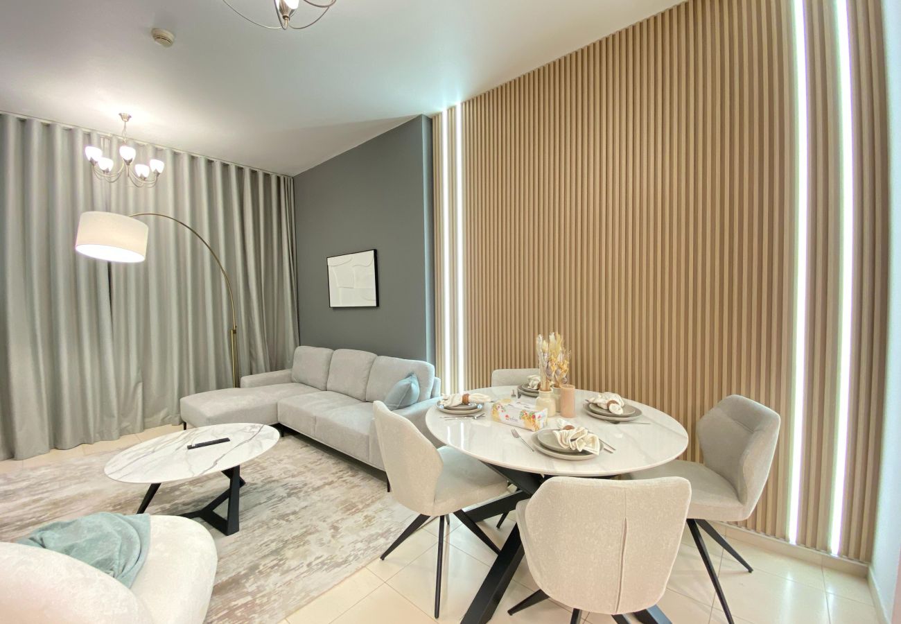 Apartment in Dubai -  Modern 2-Bedroom Apartment in Dubai | Fully Equipped & Stylish Stay Apartment in Dubai -  Modern 2-Bedroom Apartment in Dubai | Fully Equipped & Stylish Stay