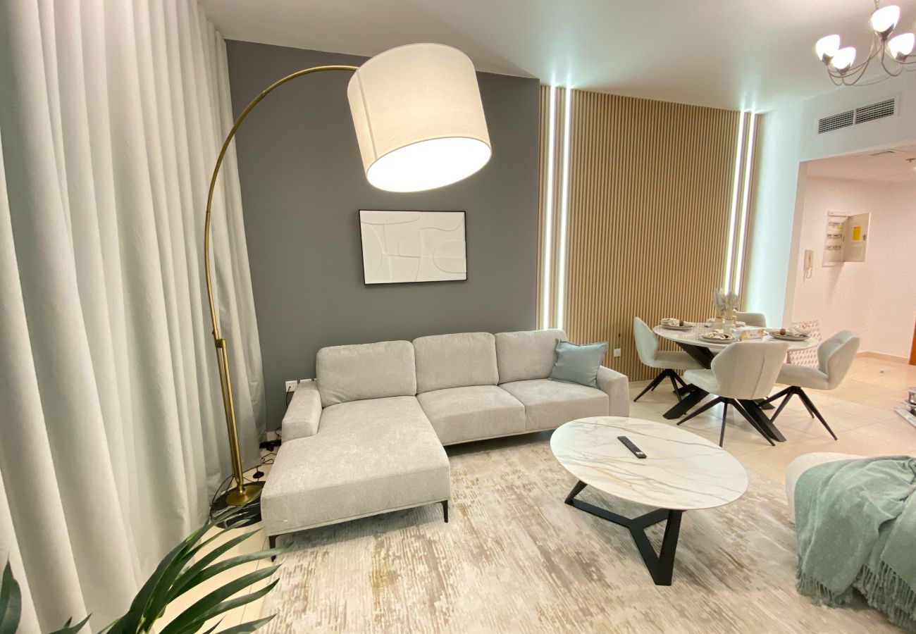 Apartment in Dubai -  Modern 2-Bedroom Apartment in Dubai | Fully Equipped & Stylish Stay Apartment in Dubai -  Modern 2-Bedroom Apartment in Dubai | Fully Equipped & Stylish Stay