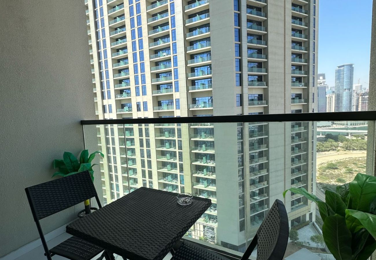 Apartment in Dubai - Modern 2BHK Apartment with Stunning City Views – Aykon City Tower, Dubai