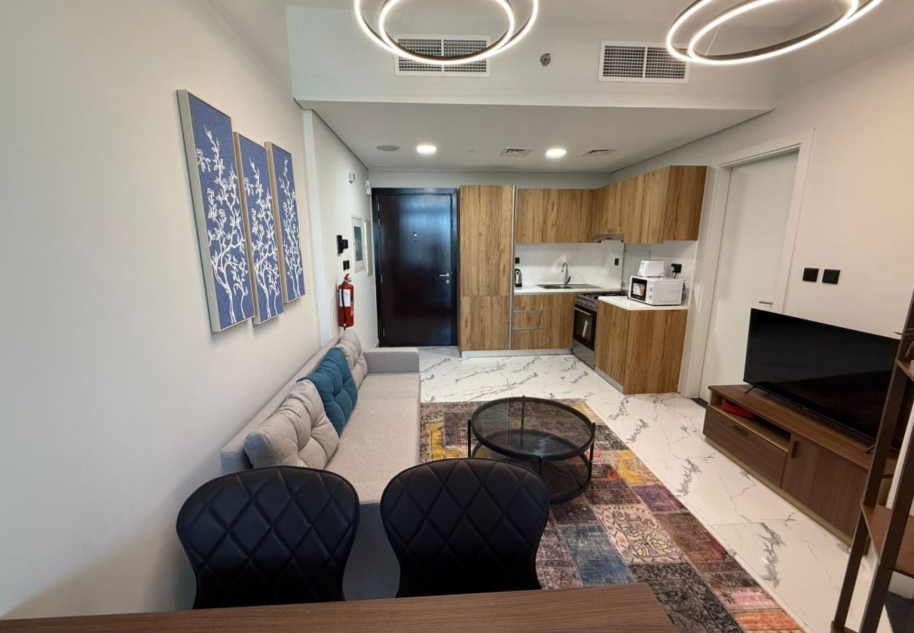 Apartment in Abu Dhabi - Elegant 1BR Apt with balcony | Al Maryah Vista 1 | Prime Area