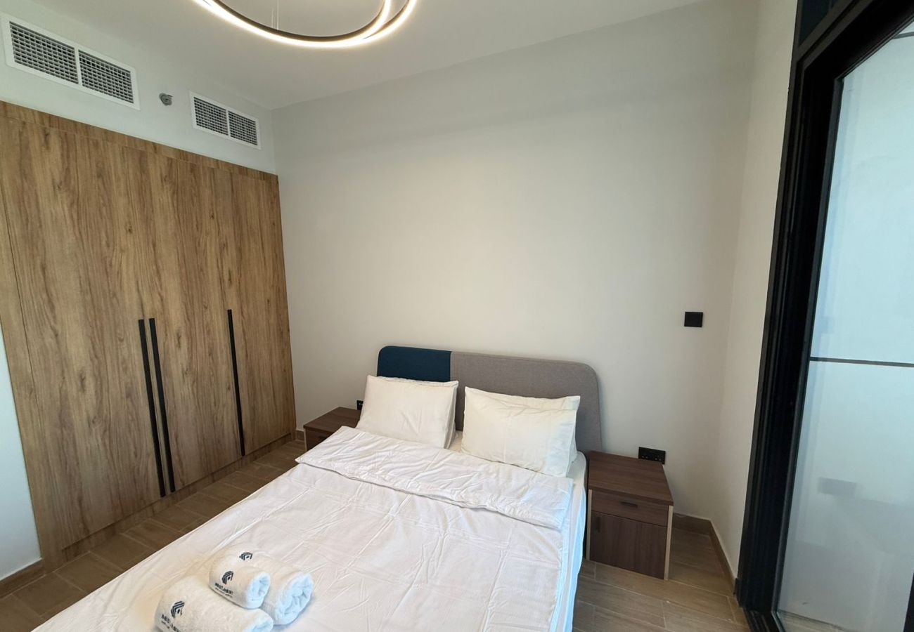 Apartment in Abu Dhabi - Elegant 1BR Apt with balcony | Al Maryah Vista 1 | Prime Area