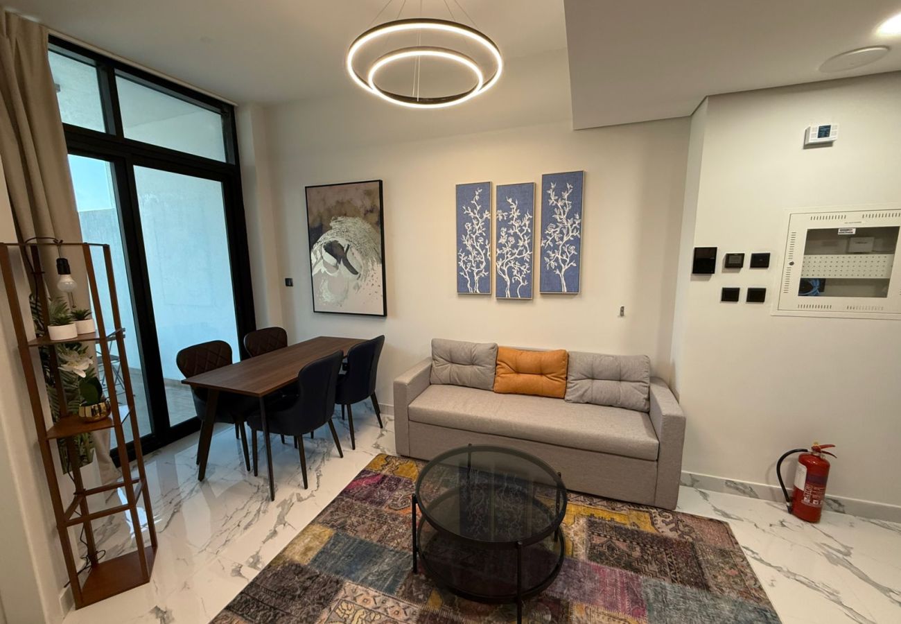 Apartment in Abu Dhabi - Elegant 1BR Apt with balcony | Al Maryah Vista 1 | Prime Area