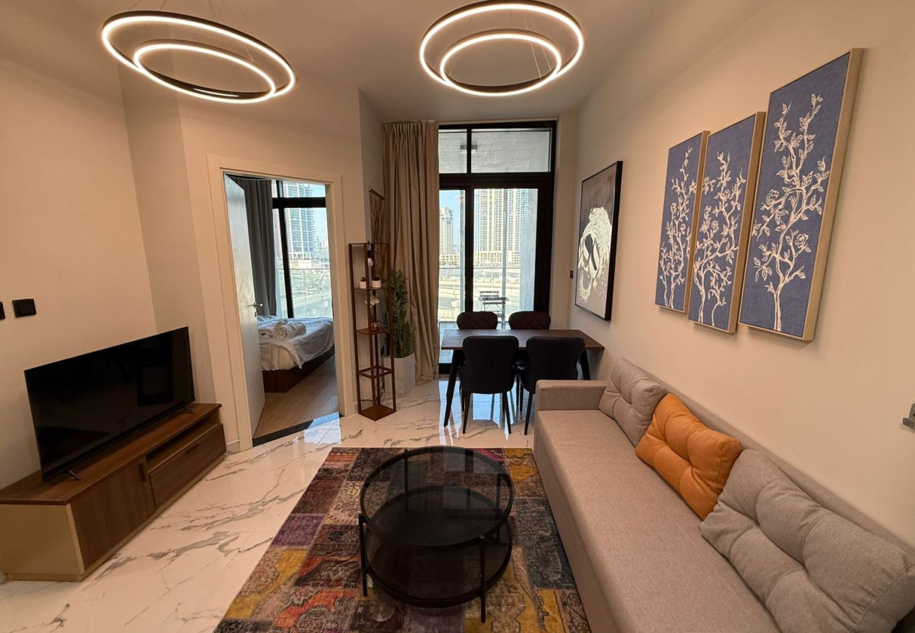 Apartment in Abu Dhabi - Elegant 1BR Apt with balcony | Al Maryah Vista 1 | Prime Area