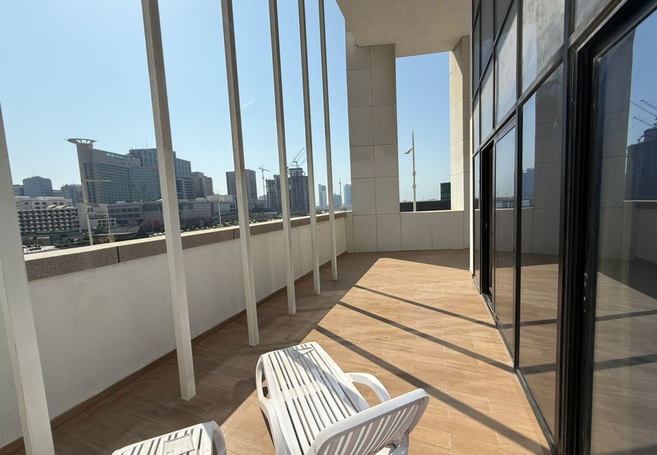Apartment in Abu Dhabi - Elegant 3-Bedroom Duplex in Al Maryah Vista 1  Apartment in Abu Dhabi - Elegant 3-Bedroom Duplex in Al Maryah Vista 1