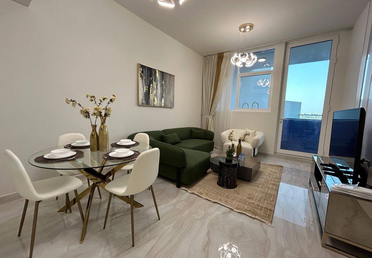 Apartment in Dubai -  Elegant 2BHK + Private Office in Al Furjan  Apartment in Dubai -  Elegant 2BHK + Private Office in Al Furjan