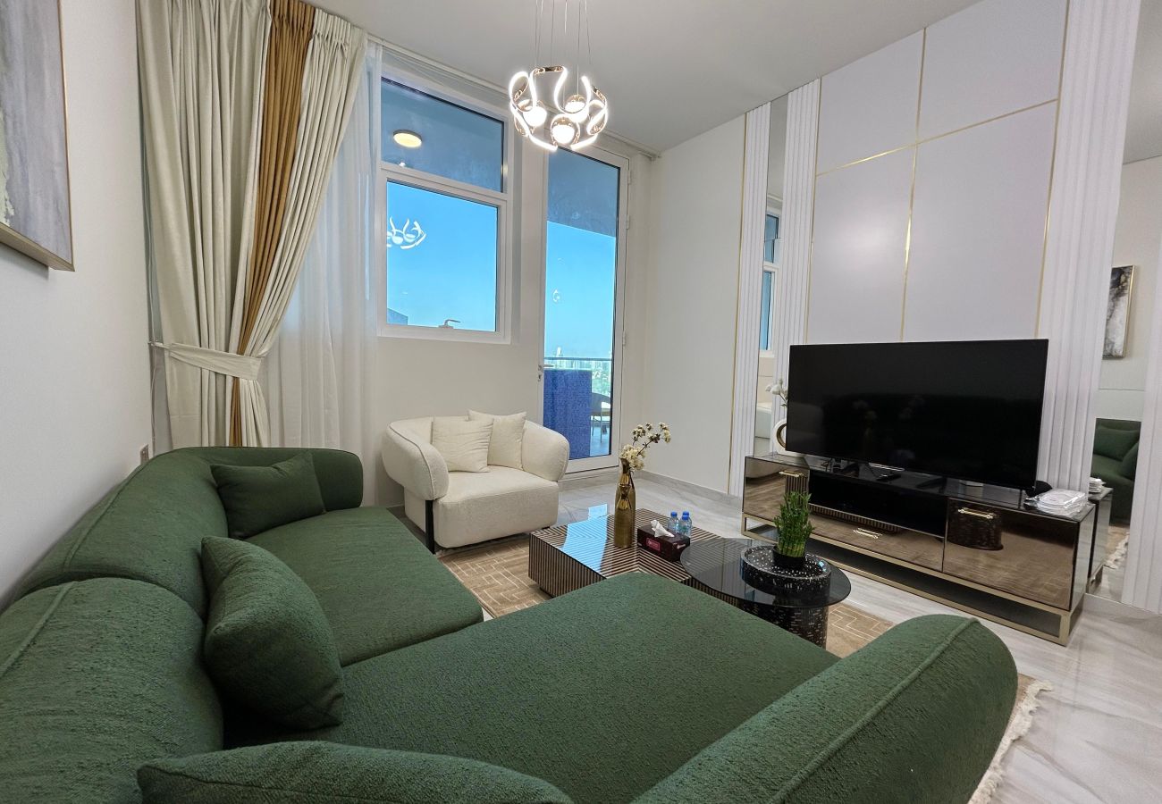 Apartment in Dubai -  Elegant 2BHK + Private Office in Al Furjan  Apartment in Dubai -  Elegant 2BHK + Private Office in Al Furjan