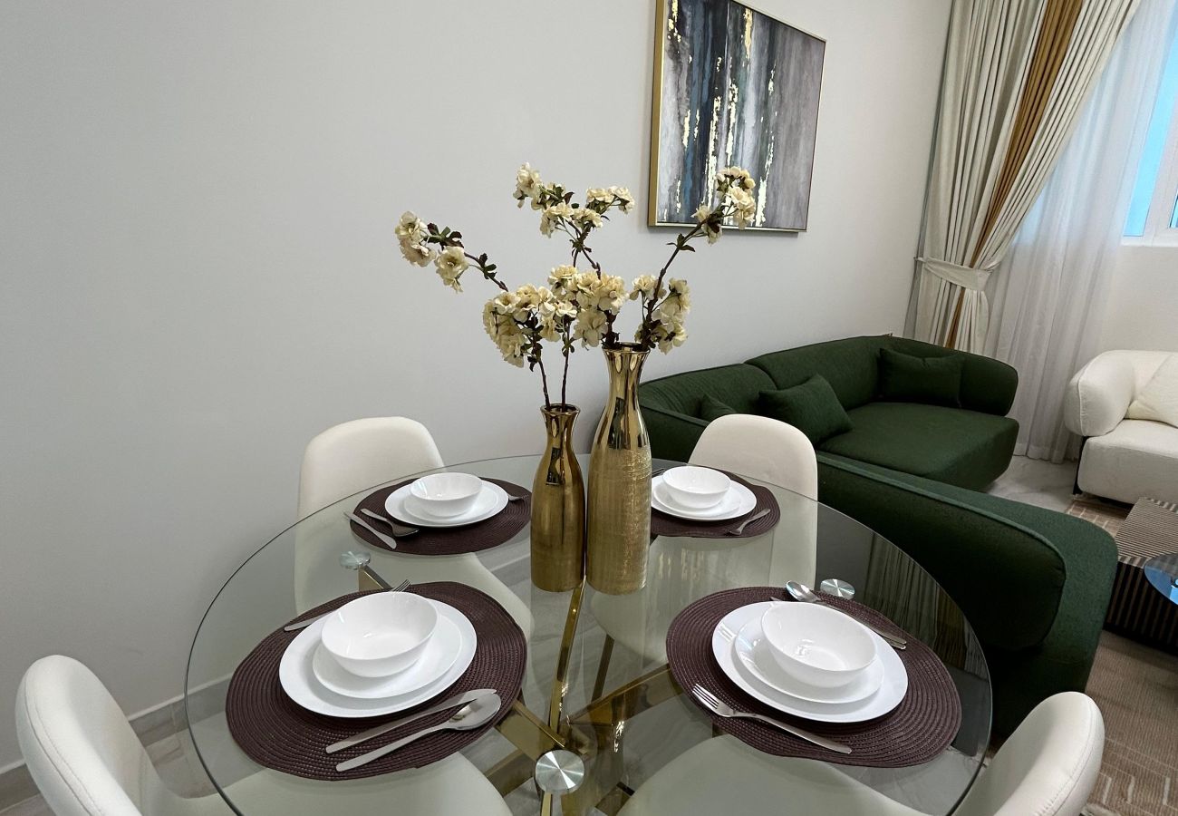 Apartment in Dubai -  Elegant 2BHK + Private Office in Al Furjan  Apartment in Dubai -  Elegant 2BHK + Private Office in Al Furjan