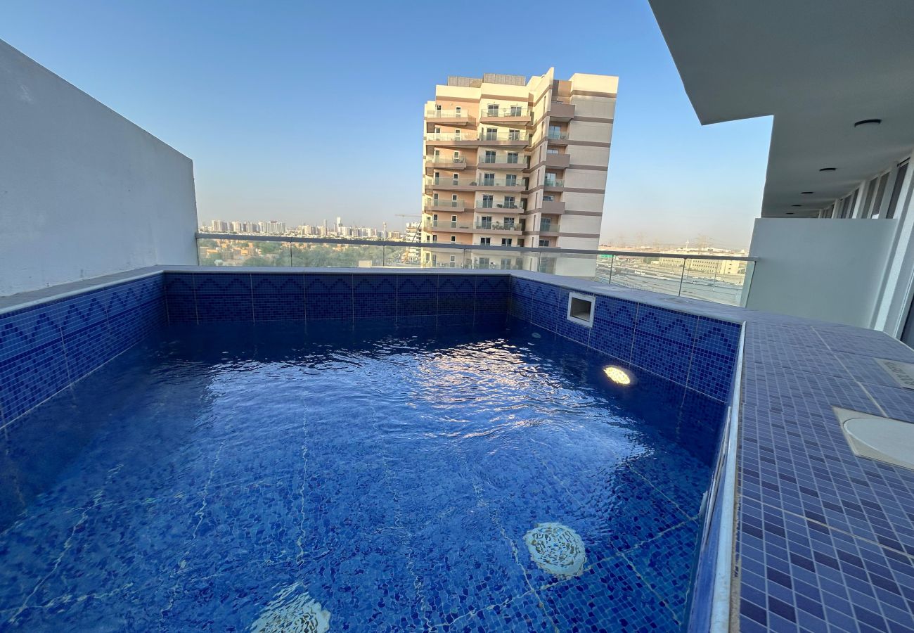 Apartment in Dubai -  Elegant 2BHK + Private Office in Al Furjan  Apartment in Dubai -  Elegant 2BHK + Private Office in Al Furjan