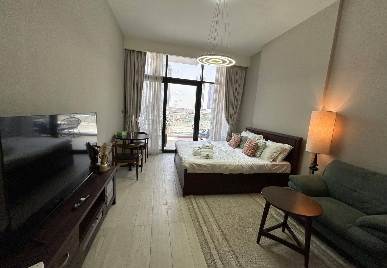 Studio in Dubai -  Elegant Fully Furnished Studio in Azizi Riviera