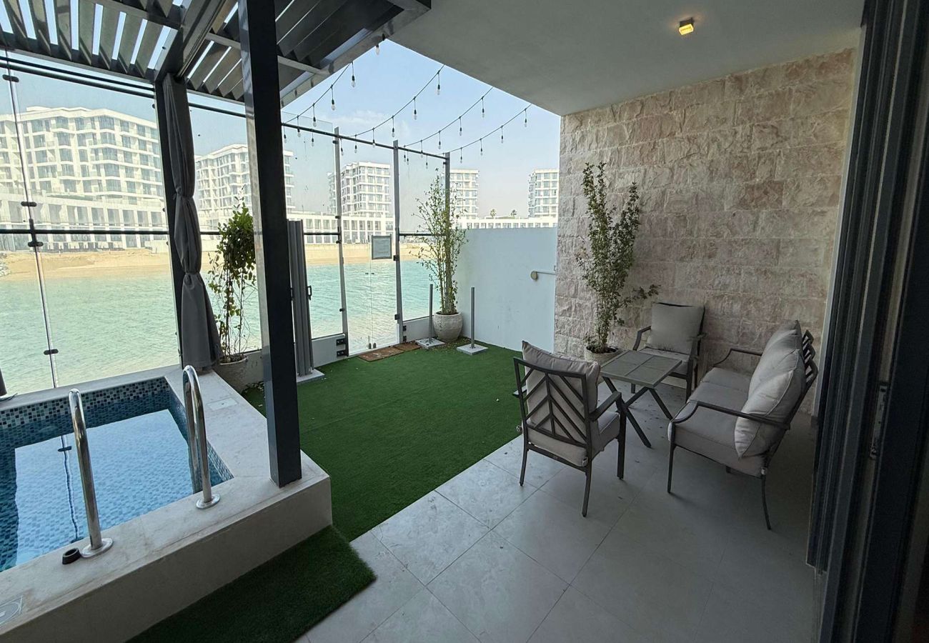 Villa in Ajmal Makan - Luxury 5BR Villa | Private Pool & Beach Access Villa in Ajmal Makan - Luxury 5BR Villa | Private Pool & Beach Access