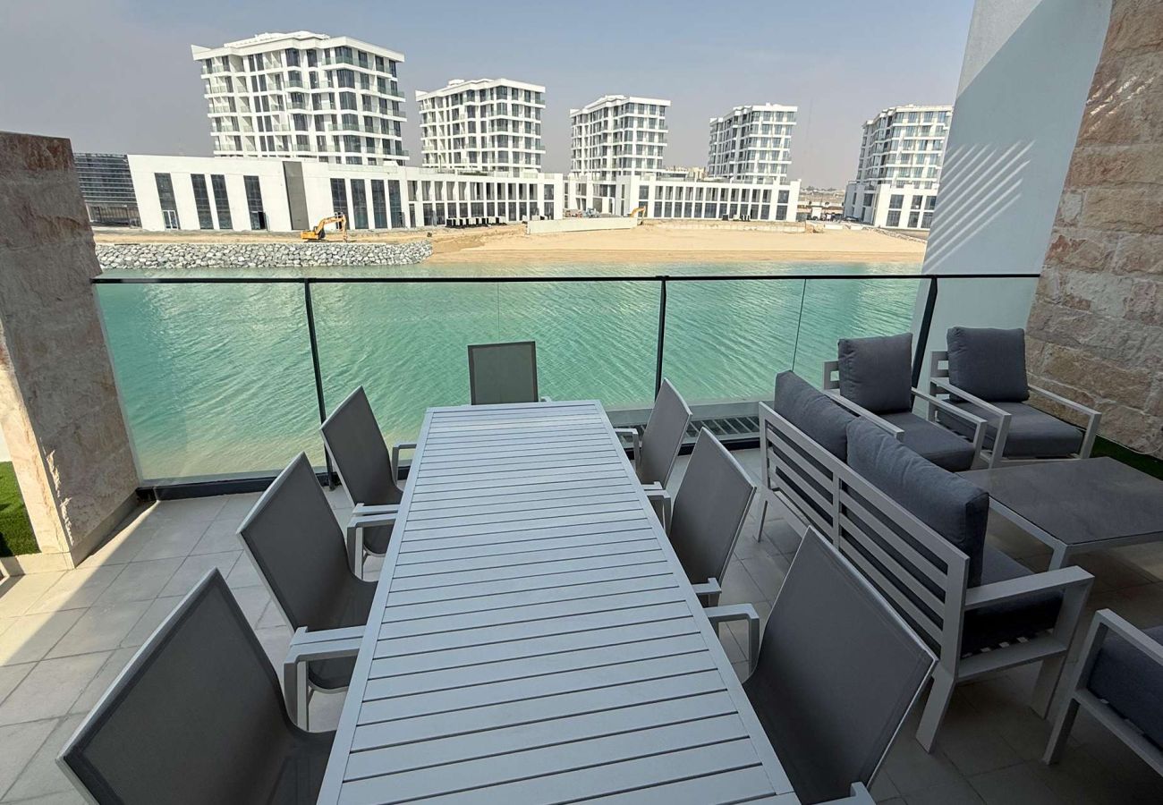 Villa in Ajmal Makan - Luxury 5BR Villa | Private Pool & Beach Access Villa in Ajmal Makan - Luxury 5BR Villa | Private Pool & Beach Access