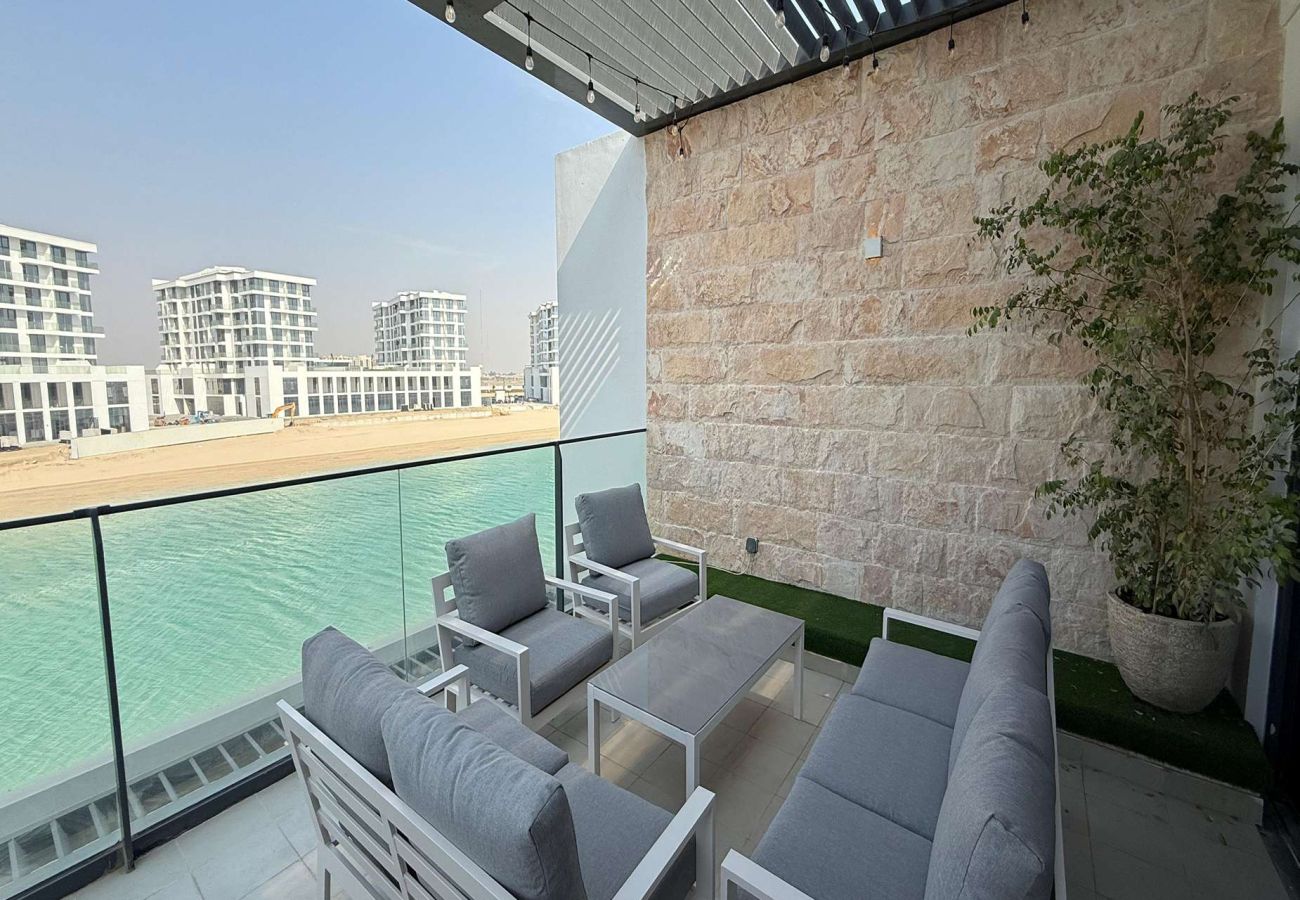 Villa in Ajmal Makan - Luxury 5BR Villa | Private Pool & Beach Access Villa in Ajmal Makan - Luxury 5BR Villa | Private Pool & Beach Access