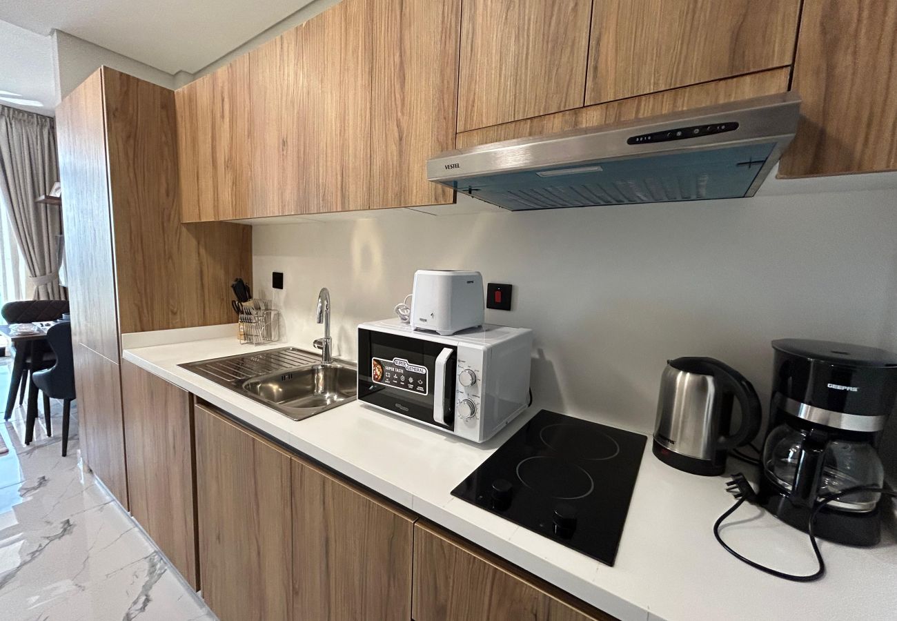 Studio in Abu Dhabi - Elegant Studio Apt with balcony | Al Maryah Vista 1 