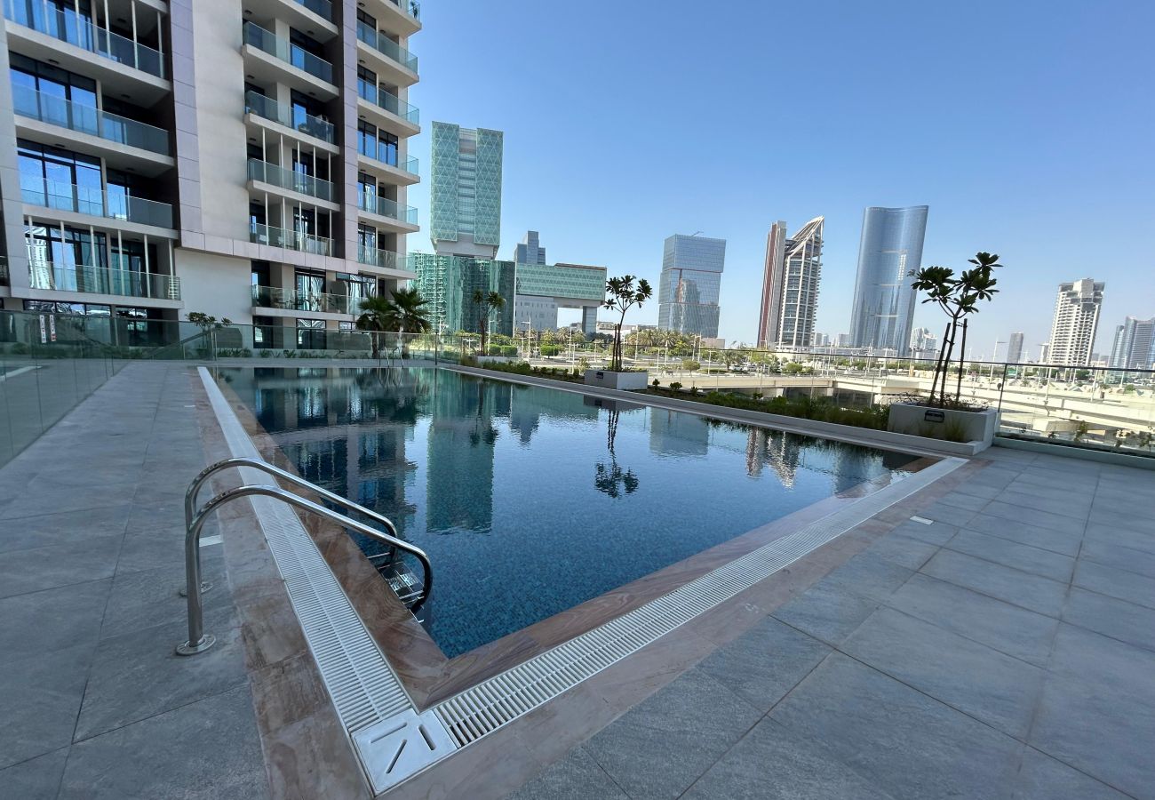 Studio in Abu Dhabi - Elegant Studio Apt with balcony | Al Maryah Vista 1 