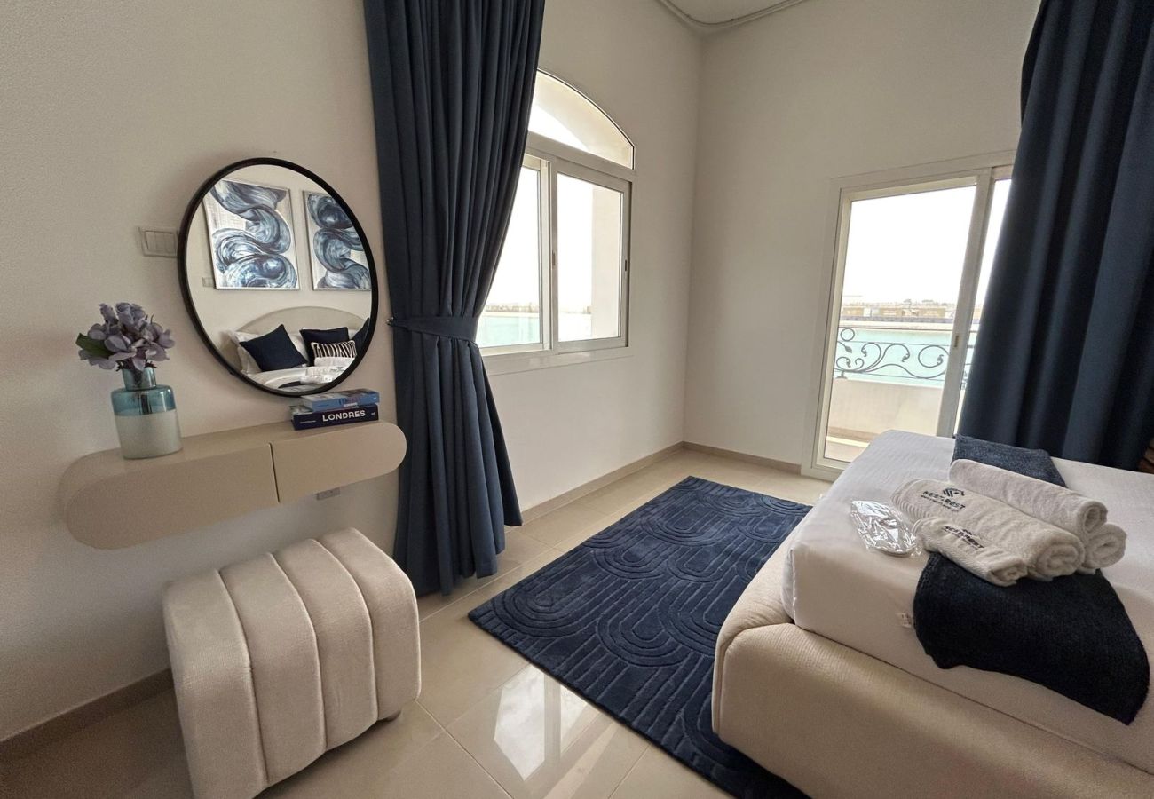 Villa in Al Hamriyah - Beach‑front 3 BR Villa + Maid Room • Direct Beach Access • Fully Equipped in Al Hamriyah, Sharjah Villa in Al Hamriyah - Beach‑front 3 BR Villa + Maid Room • Direct Beach Access • Fully Equipped in Al Hamriyah, Sharjah