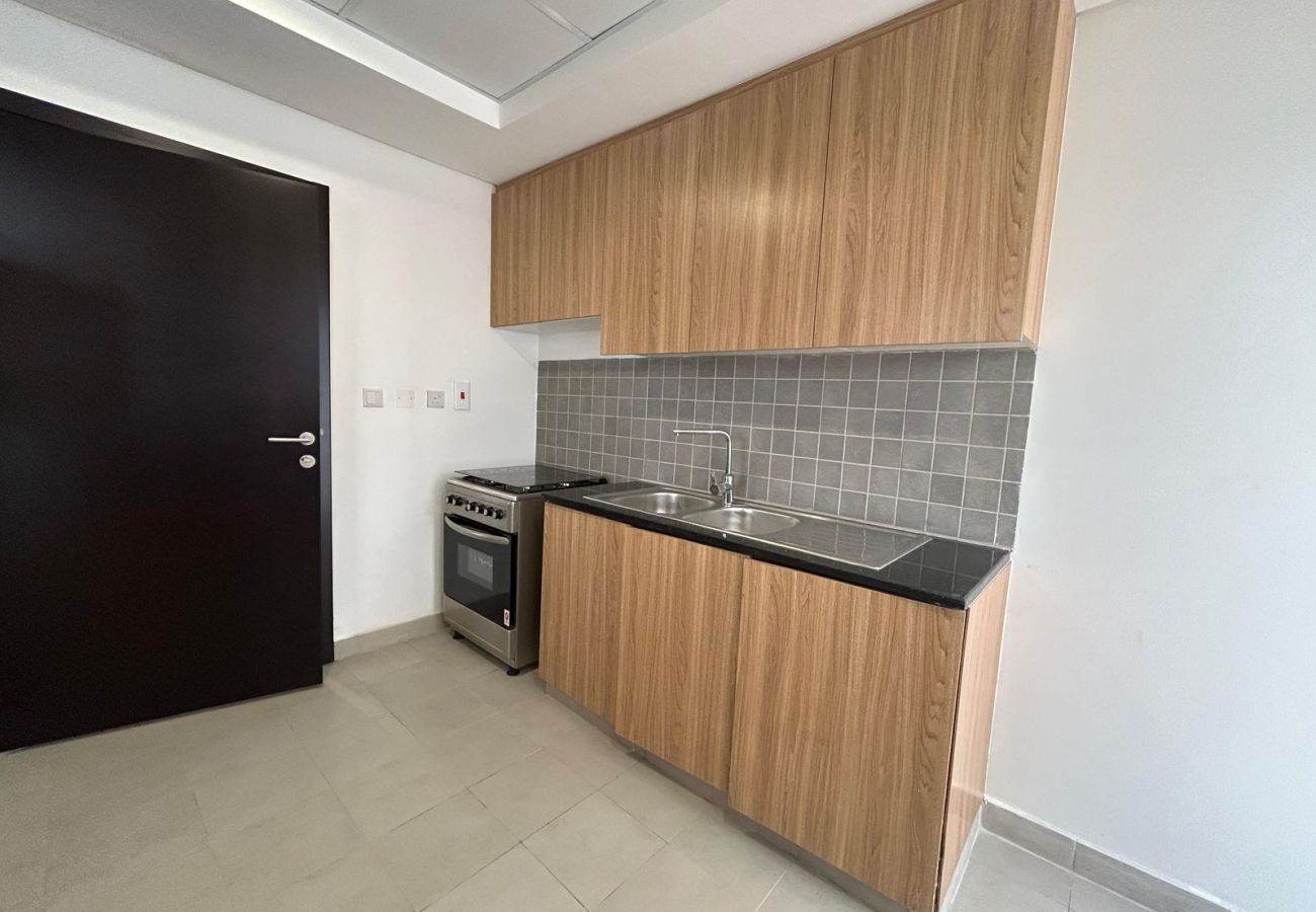 Villa in Al Hamriyah - Beach‑front 3 BR Villa + Maid Room • Direct Beach Access • Fully Equipped in Al Hamriyah, Sharjah Villa in Al Hamriyah - Beach‑front 3 BR Villa + Maid Room • Direct Beach Access • Fully Equipped in Al Hamriyah, Sharjah