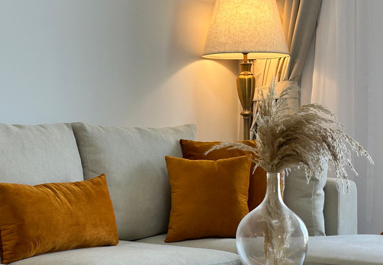 Apartment in Dubai - Stylish 1-Bhk Madinat Jumeirah near Burj Al Arab Apartment in Dubai - Stylish 1-Bhk Madinat Jumeirah near Burj Al Arab