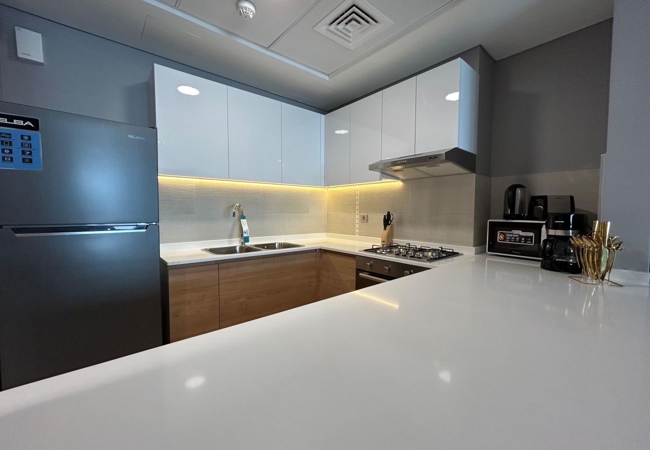 Apartment in Abu Dhabi - 🏡 Your Stylish 1 BHK Retreat in Radiant Viewz, Abu Dhabi | Fully Furnished | Prime Location 🌆