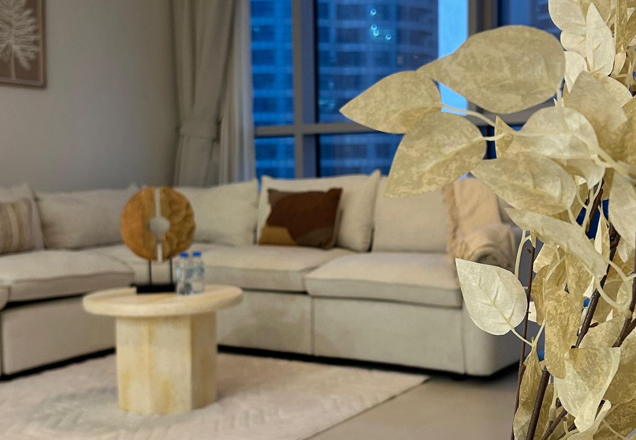 Apartment in Abu Dhabi - 🏡 Your Stylish 1 BHK Retreat in Radiant Viewz, Abu Dhabi | Fully Furnished | Prime Location 🌆