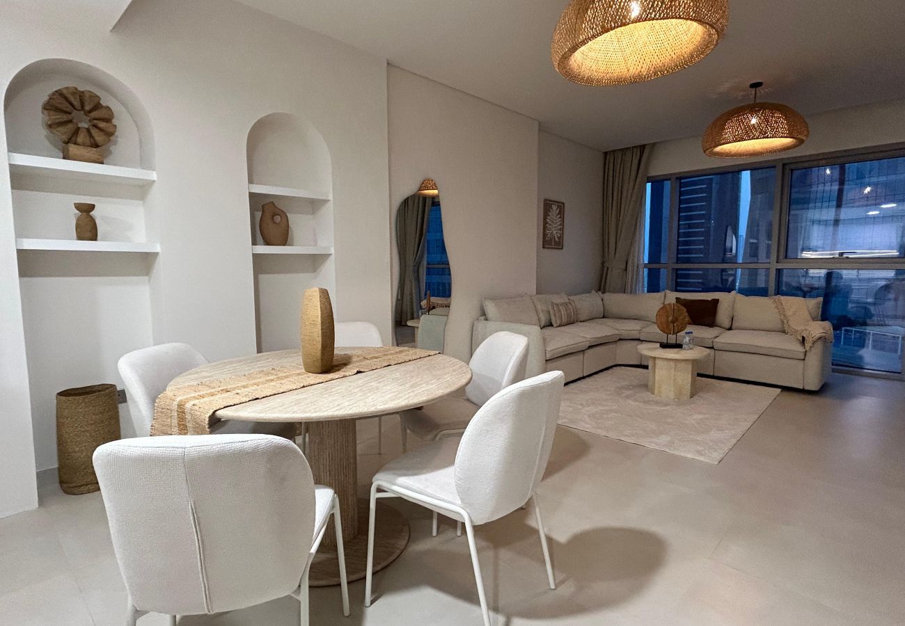 Apartment in Abu Dhabi - 🏡 Your Stylish 1 BHK Retreat in Radiant Viewz, Abu Dhabi | Fully Furnished | Prime Location 🌆