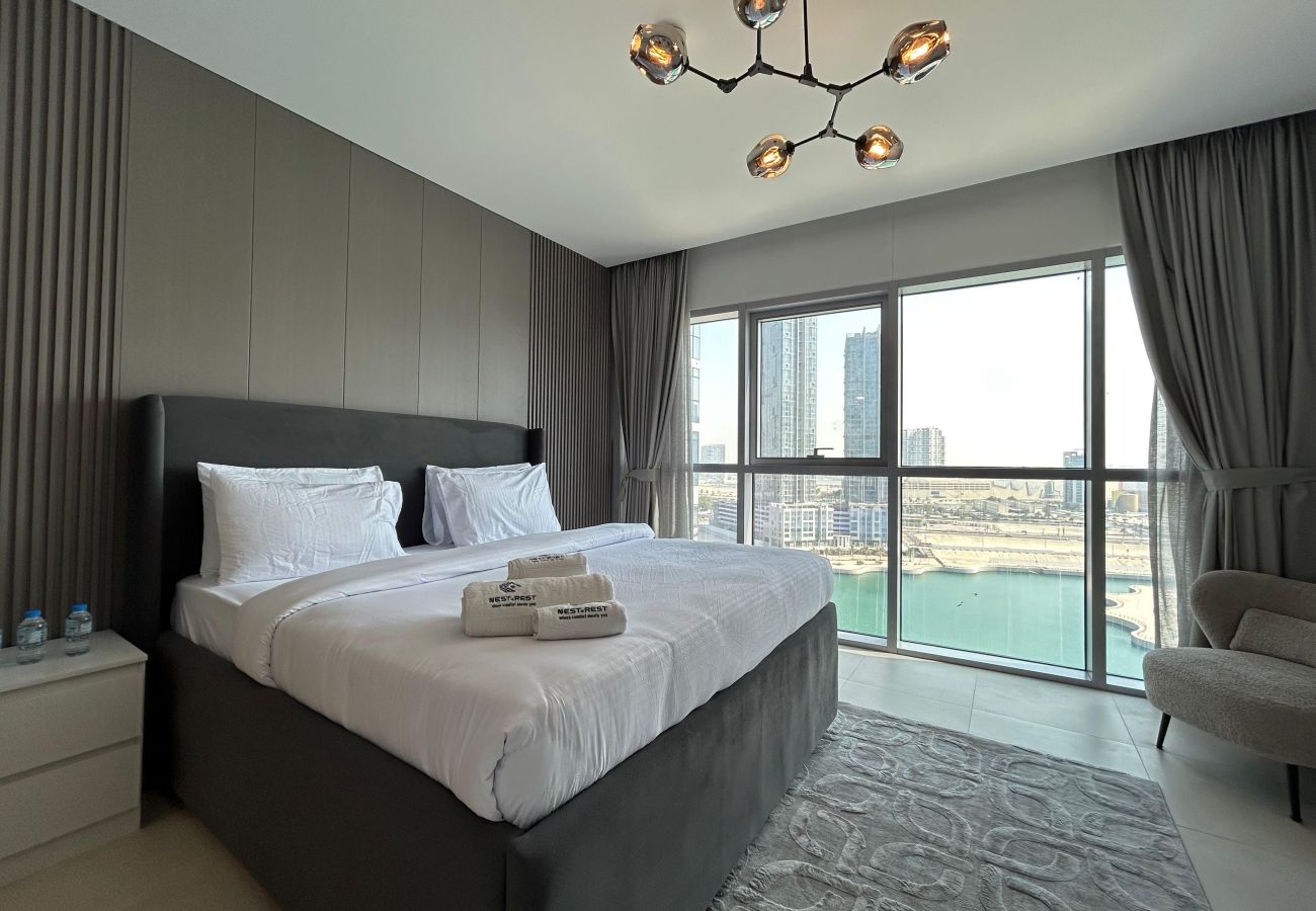 Apartment in Abu Dhabi - Chic 1 BHK Retreat in Radiant Viewz, Abu Dhabi | Fully Furnished | Prime Location