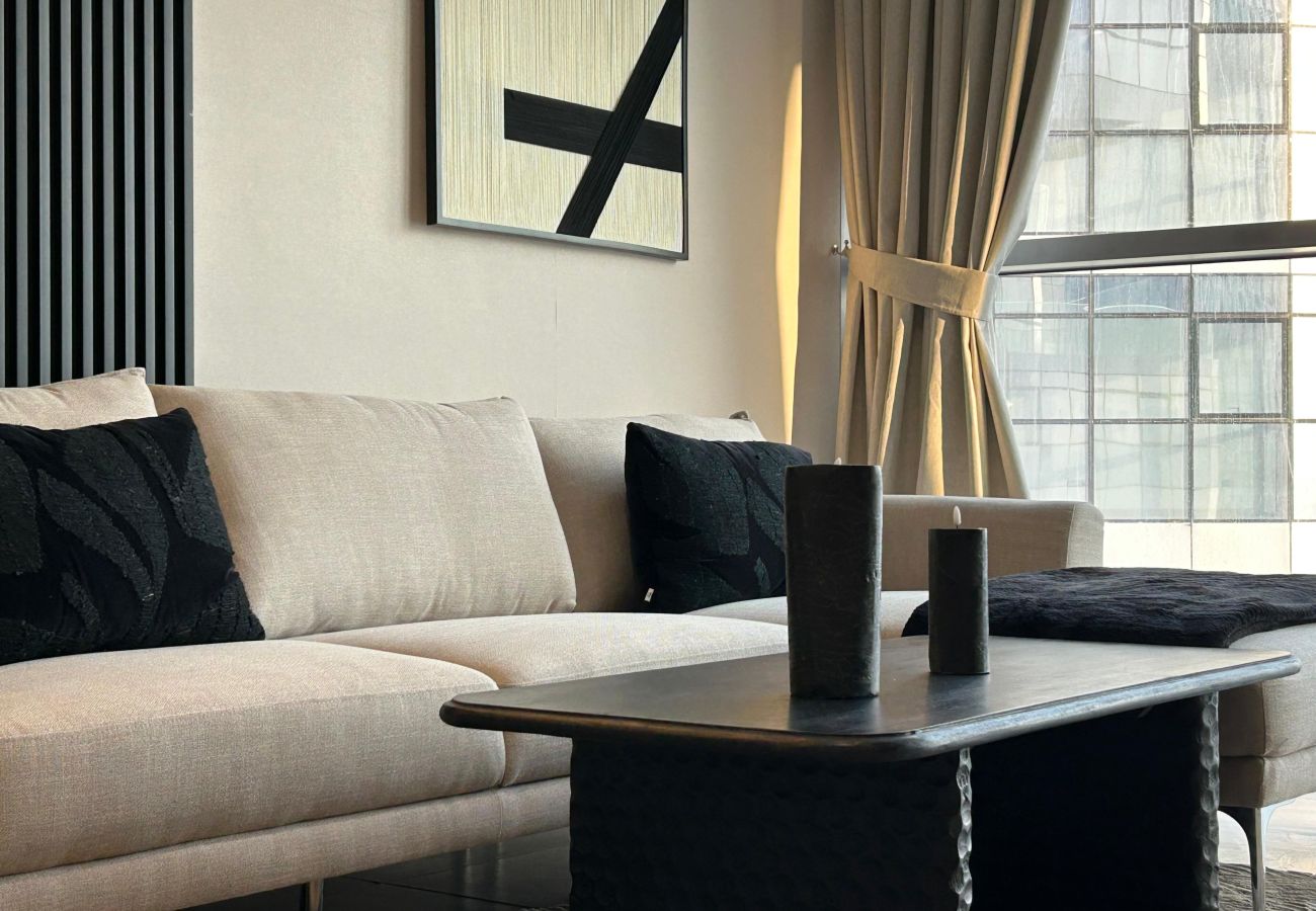 Apartment in Abu Dhabi - Stunning 01 BHK Apt in Abudhabi