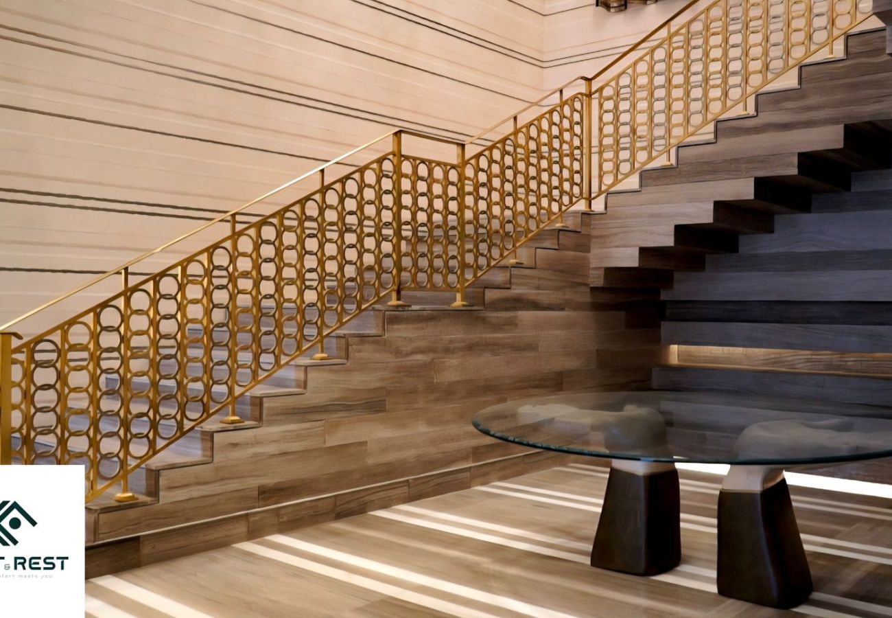 Villa in Dubai - Palatial 7-Bedroom Ultra-Luxury Villa with Private Diwan, Dual Pools, Private Lounge Club & Elite Finishes Villa in Dubai - Palatial 7-Bedroom Ultra-Luxury Villa with Private Diwan, Dual Pools, Private Lounge Club & Elite Finishes