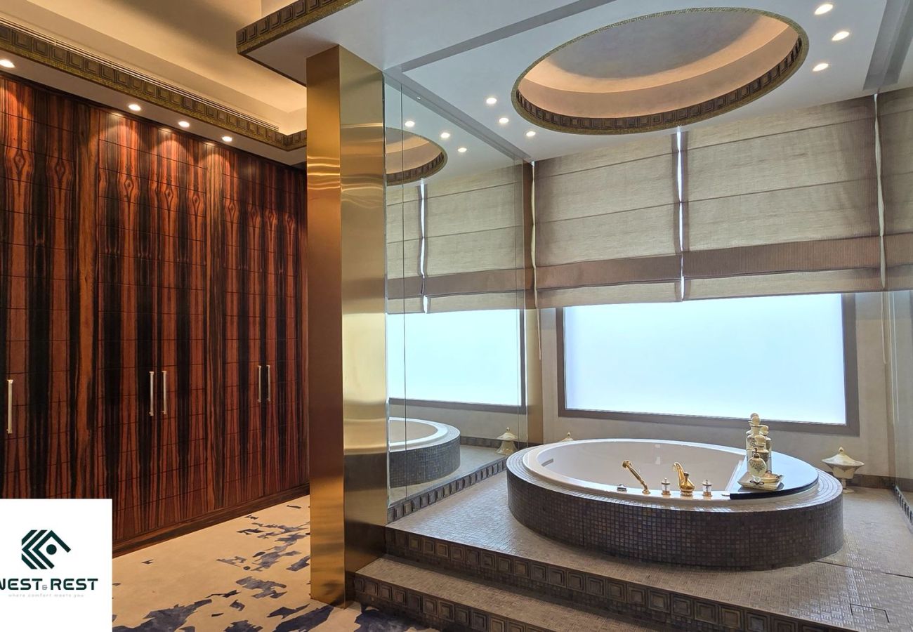 Villa in Dubai - Palatial 7-Bedroom Ultra-Luxury Villa with Private Diwan, Dual Pools, Private Lounge Club & Elite Finishes Villa in Dubai - Palatial 7-Bedroom Ultra-Luxury Villa with Private Diwan, Dual Pools, Private Lounge Club & Elite Finishes