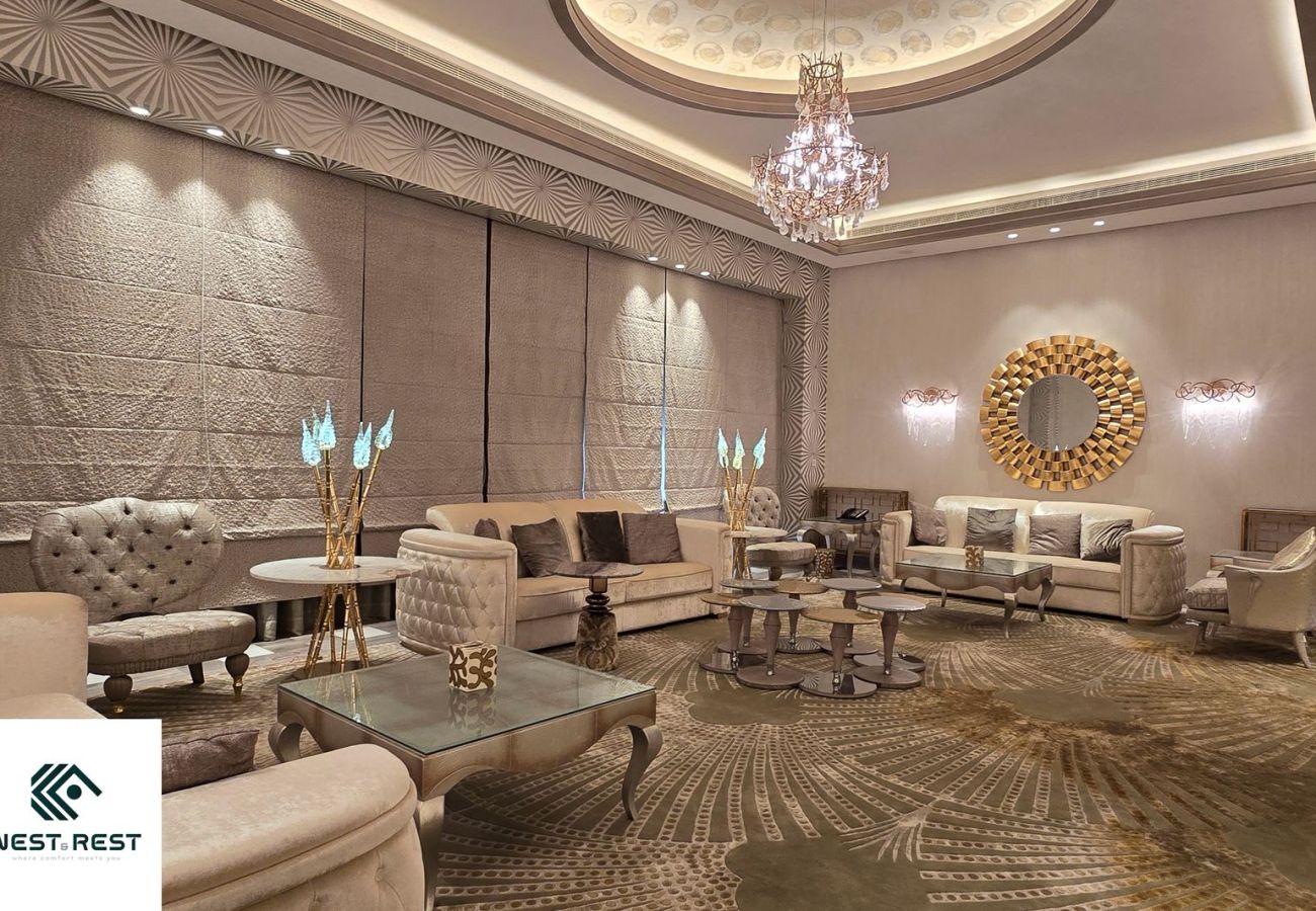 Villa in Dubai - Palatial 7-Bedroom Ultra-Luxury Villa with Private Diwan, Dual Pools, Private Lounge Club & Elite Finishes Villa in Dubai - Palatial 7-Bedroom Ultra-Luxury Villa with Private Diwan, Dual Pools, Private Lounge Club & Elite Finishes