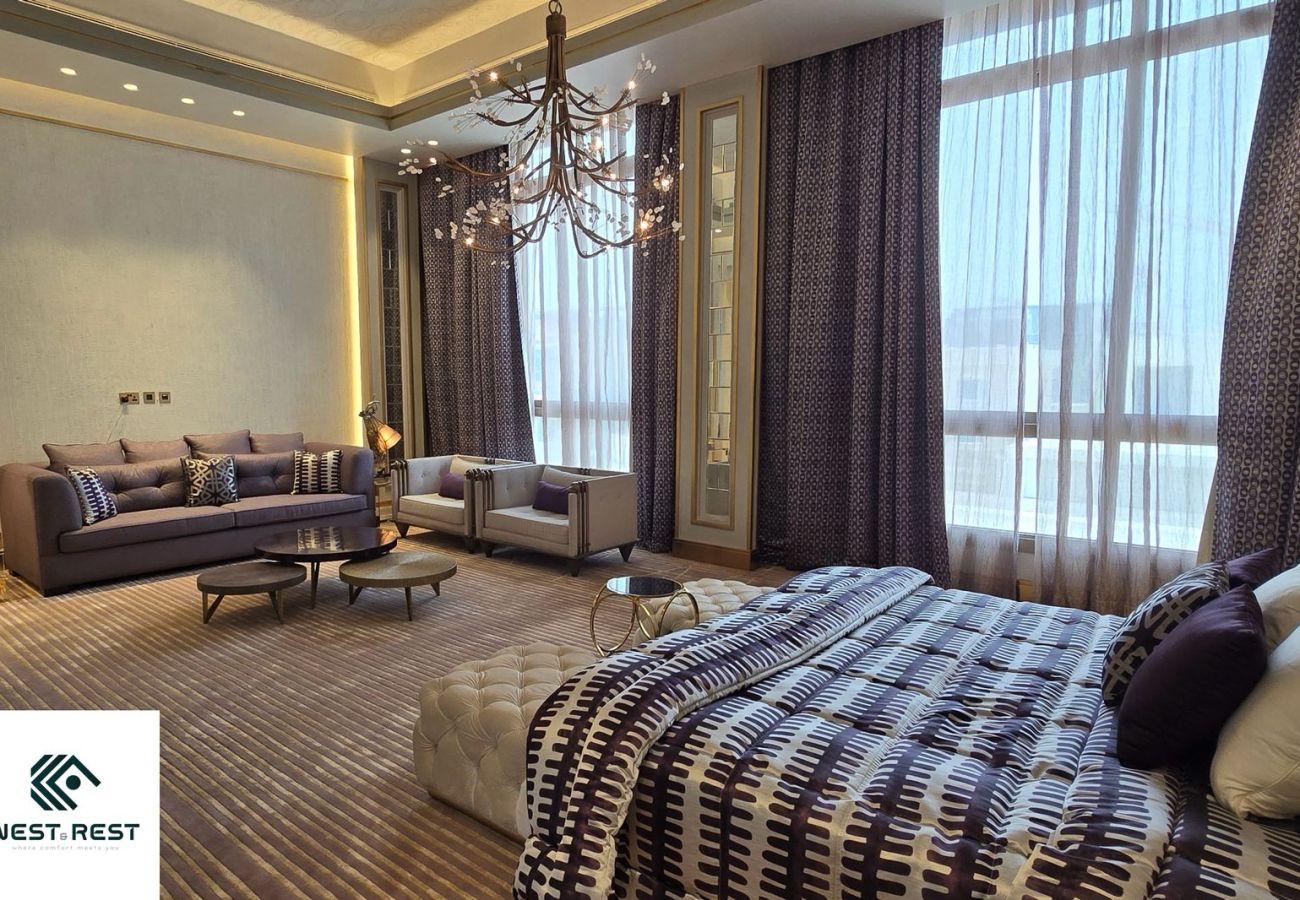 Villa in Dubai - Palatial 7-Bedroom Ultra-Luxury Villa with Private Diwan, Dual Pools, Private Lounge Club & Elite Finishes Villa in Dubai - Palatial 7-Bedroom Ultra-Luxury Villa with Private Diwan, Dual Pools, Private Lounge Club & Elite Finishes