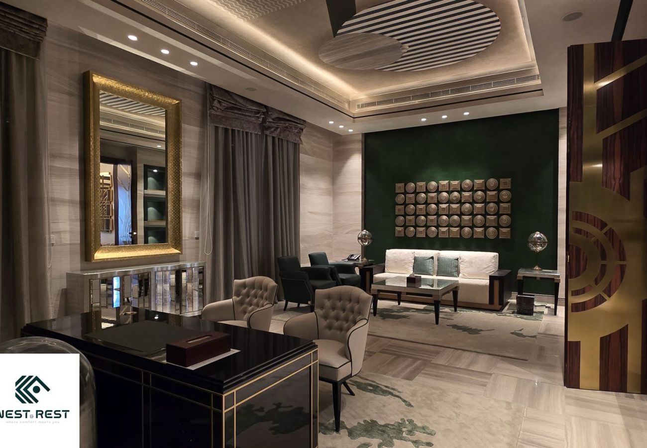 Villa in Dubai - Palatial 7-Bedroom Ultra-Luxury Villa with Private Diwan, Dual Pools, Private Lounge Club & Elite Finishes Villa in Dubai - Palatial 7-Bedroom Ultra-Luxury Villa with Private Diwan, Dual Pools, Private Lounge Club & Elite Finishes